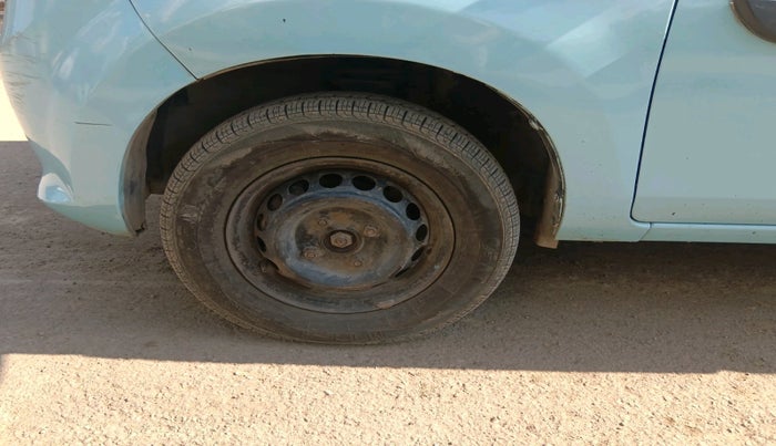 2013 Maruti Alto 800 LXI CNG, Petrol, Manual, 73,726 km, tyre