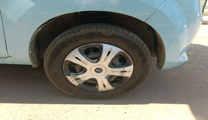 2013 Maruti Alto 800 LXI CNG, Petrol, Manual, 73,726 km, tyre