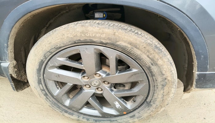 2021 Tata Safari XT PLUS, Diesel, Manual, 1,22,221 km, tyre