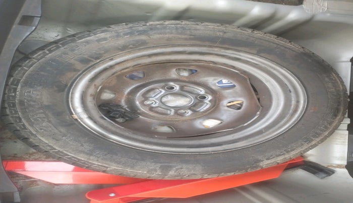 2013 Hyundai Santro Xing GL, Petrol, Manual, 24,691 km, tyre