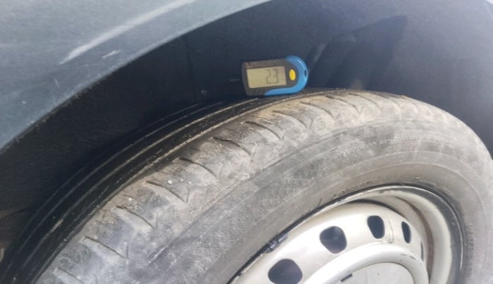 2018 Mahindra MARAZZO M2 8 STR, Diesel, Manual, 1,07,635 km, tyre