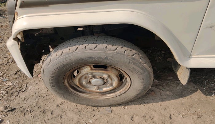 2018 Mahindra Bolero POWER PLUS SLX, Diesel, Manual, 91,116 km, tyre