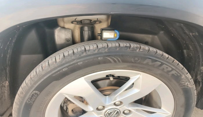 2020 MG HECTOR SUPER 2.0 DIESEL, Diesel, Manual, 52,279 km, tyre