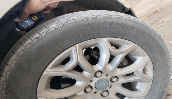 2014 Ford Ecosport TITANIUM 1.5L DIESEL, Diesel, Manual, 1,30,545 km, tyre