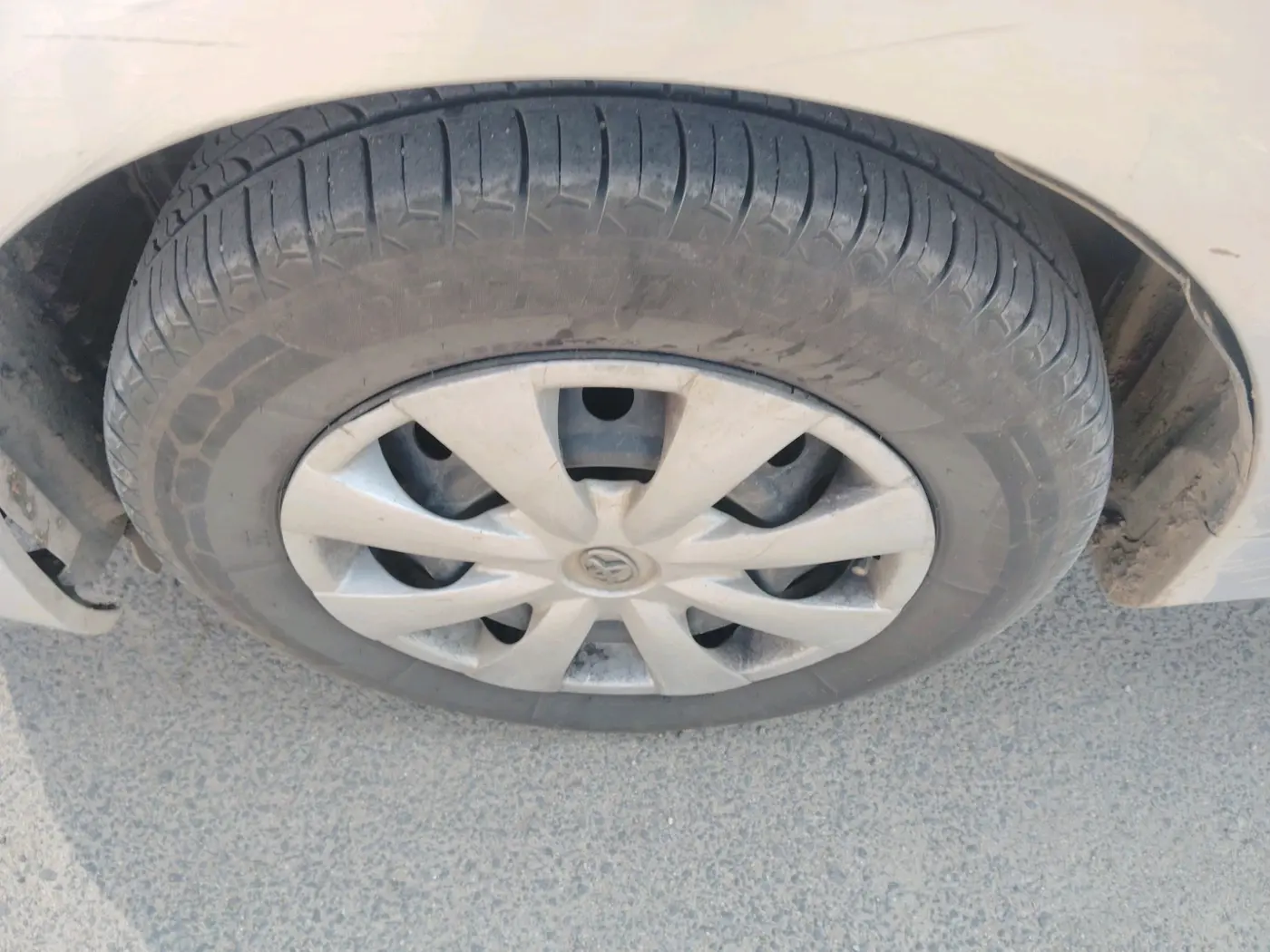 2012 Toyota Corolla Altis J DIESEL, Diesel, Manual, 1,86,955 km, tyre