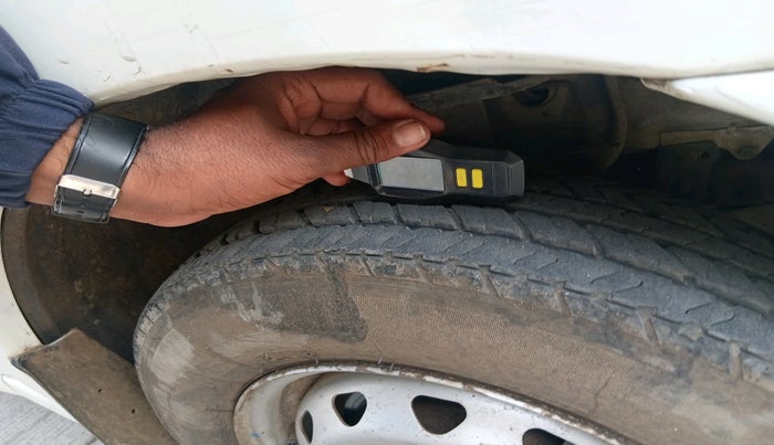 2016 Tata Indica EV2 LS, Diesel, Manual, 50,899 km, tyre