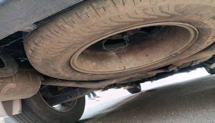 2013 Mahindra XUV500 W8, Diesel, Manual, 1,49,708 km, tyre