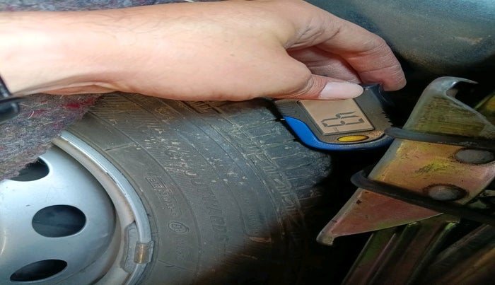 2014 Tata Indica Vista VX TECH QUADRAJET, Diesel, Manual, 1,35,488 km, tyre