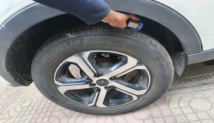 2022 Tata NEXON XZA PLUS (O) DIESEL, Diesel, Automatic, 1,38,420 km, tyre