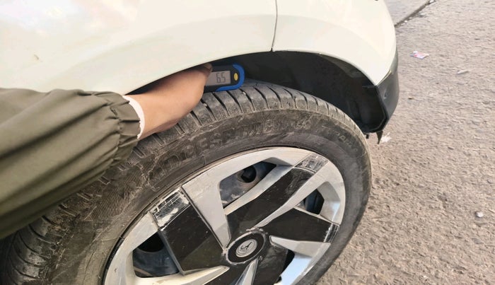 2020 Ford Ecosport TREND 1.5L PETROL, Petrol, Manual, 61,666 km, tyre