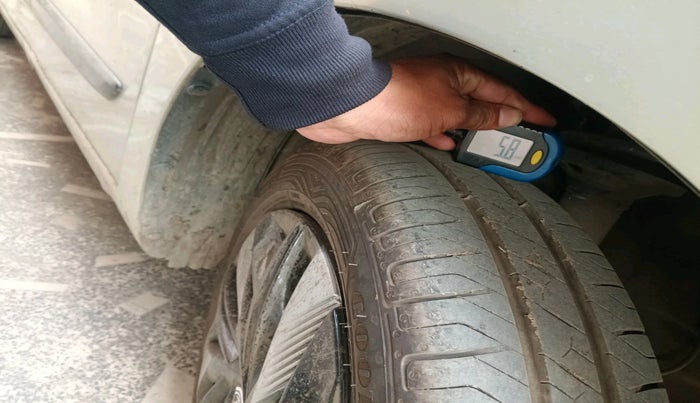 2016 Maruti Wagon R 1.0 VXI, Petrol, Manual, 1,34,668 km, tyre