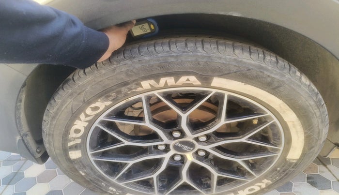 2019 Hyundai Creta SX 1.6 PETROL, Petrol, Manual, 47,900 km, tyre