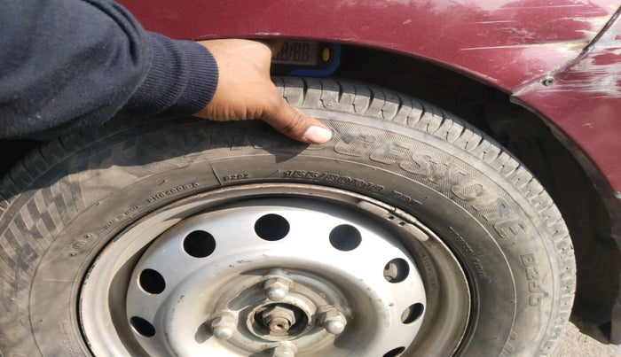 2015 Hyundai i10 MAGNA 1.1, Petrol, Manual, 53,774 km, tyre