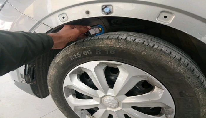 2022 MG ASTOR STYLE 1.5 MT, Petrol, Manual, 24,347 km, tyre