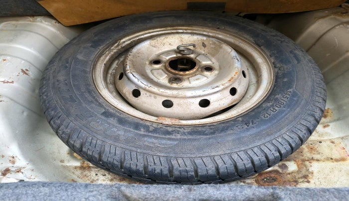 2011 Maruti Alto LXI, Petrol, Manual, 53,459 km, tyre