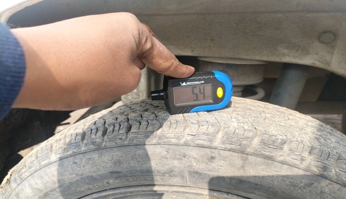 2015 Maruti Alto K10 VXI, Petrol, Manual, 25,611 km, tyre