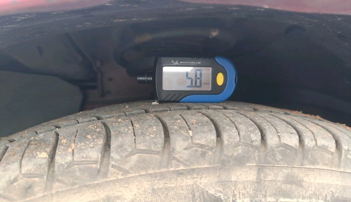 2014 Ford Classic 1.4 TITANIUM DIESEL, Diesel, Manual, 1,38,152 km, tyre