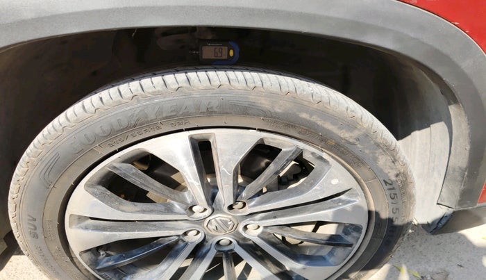 2021 MG HECTOR SHARP 1.5 DCT PETROL DUAL TONE, Petrol, Automatic, 53,750 km, tyre