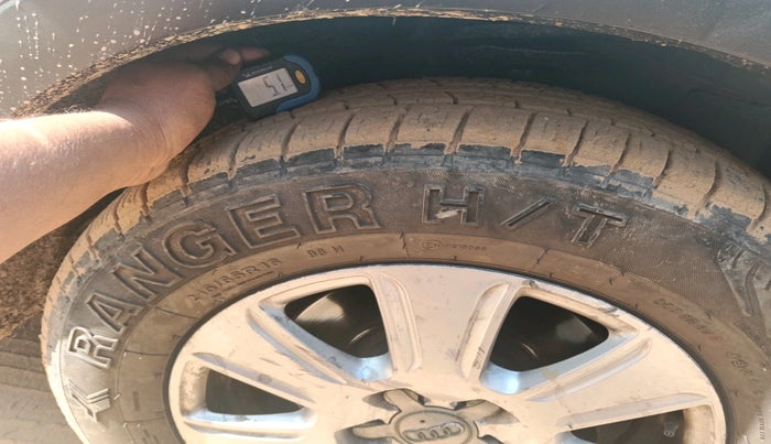 2014 Audi Q3 2.0 TDI, Diesel, Automatic, 77,022 km, tyre