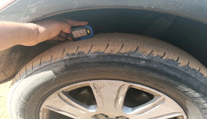 2014 Audi Q3 2.0 TDI, Diesel, Automatic, 77,022 km, tyre