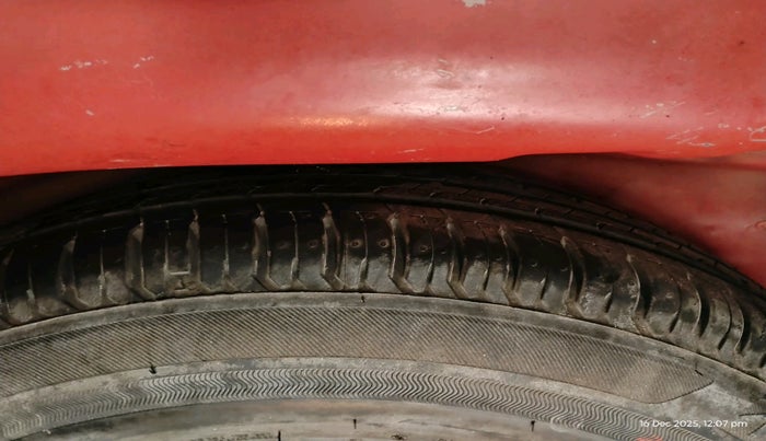 2018 Maruti Swift ZXI AMT, Petrol, Automatic, 77,235 km, tyre