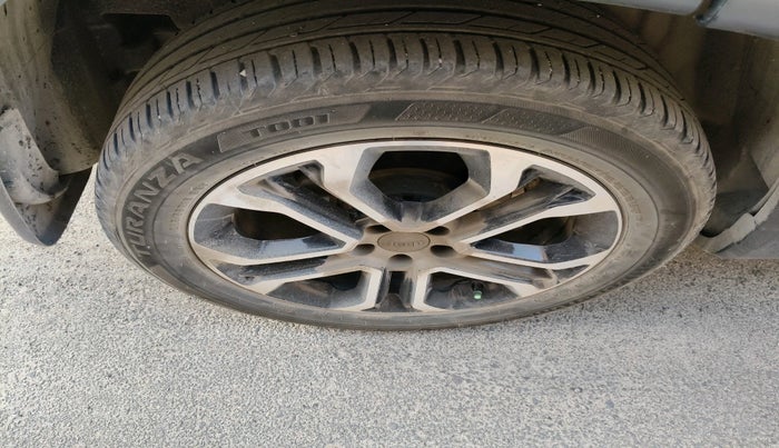 2021 Jeep Compass MODEL S (O) DIESEL 4X4 AT, Diesel, Automatic, 99,588 km, tyre