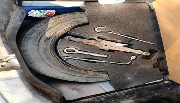 2021 Honda WR-V 1.2L I-VTEC VX MT, Petrol, Manual, 48,110 km, tyre