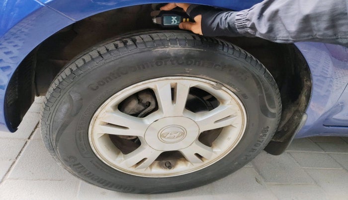 2010 Hyundai i20 SPORTZ 1.2, Petrol, Manual, 1,09,814 km, tyre