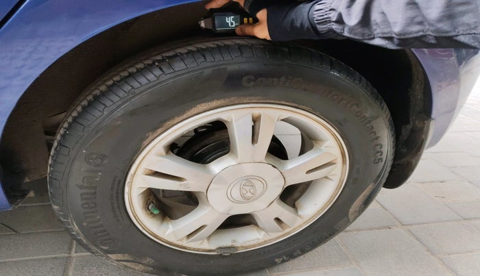 2010 Hyundai i20 SPORTZ 1.2, Petrol, Manual, 1,09,814 km, tyre