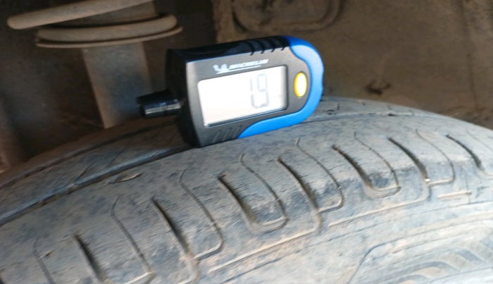 2018 Tata Tiago XM DIESEL, Diesel, Manual, 92,735 km, tyre