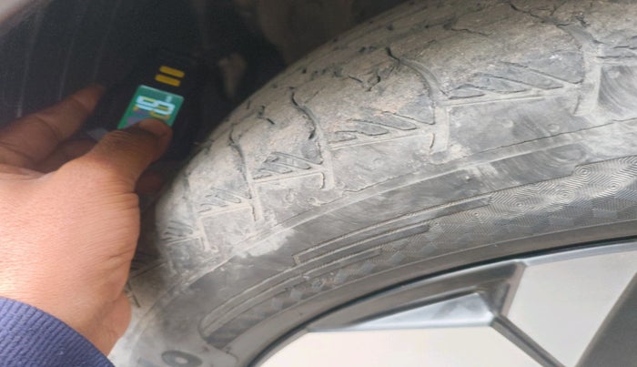 2023 Hyundai ALCAZAR 1.5 SIGNATURE (O) AT 6STR, Diesel, Automatic, 41,054 km, tyre