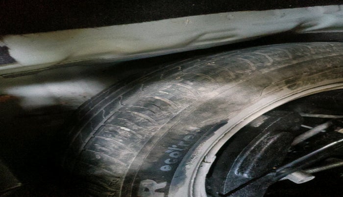 2020 Tata NEXON XZ PETROL, Petrol, Manual, 85,225 km, tyre