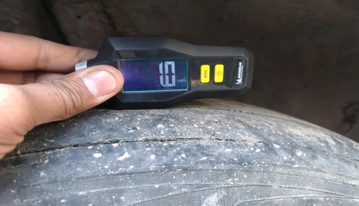 2019 Hyundai VENUE S 1.4 CRDI, Diesel, Manual, 1,63,165 km, tyre