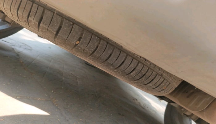 2021 Hyundai ALCAZAR 1.5 SIGNATURE MT 6STR, Diesel, Manual, 92,643 km, tyre