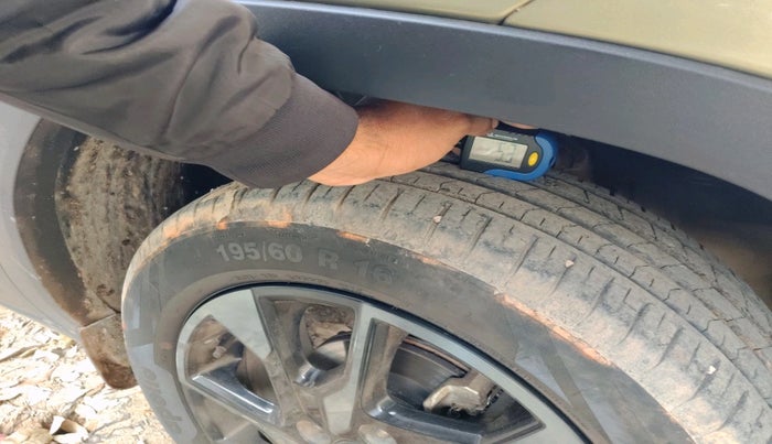 2022 Tata PUNCH CREATIVE 1.2 AMT KAZIRANGA EDITION , Petrol, Automatic, 35,531 km, tyre