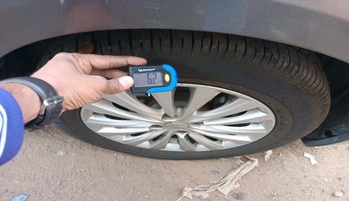 2018 Maruti Ciaz DELTA 1.5 SHVS MT PETROL, Petrol, Manual, 1,19,641 km, tyre