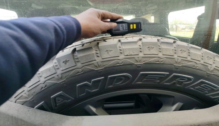 2024 Mahindra Thar LX D HT 2WD MT, Diesel, Manual, 22,923 km, tyre