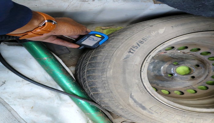 2014 Hyundai Xcent S (O) 1.2, Petrol, Manual, 1,18,368 km, tyre