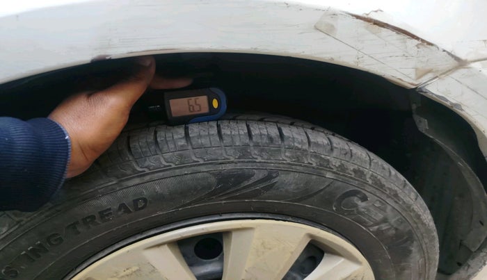 2011 Maruti Swift Dzire VXI, Petrol, Manual, 1,34,103 km, tyre