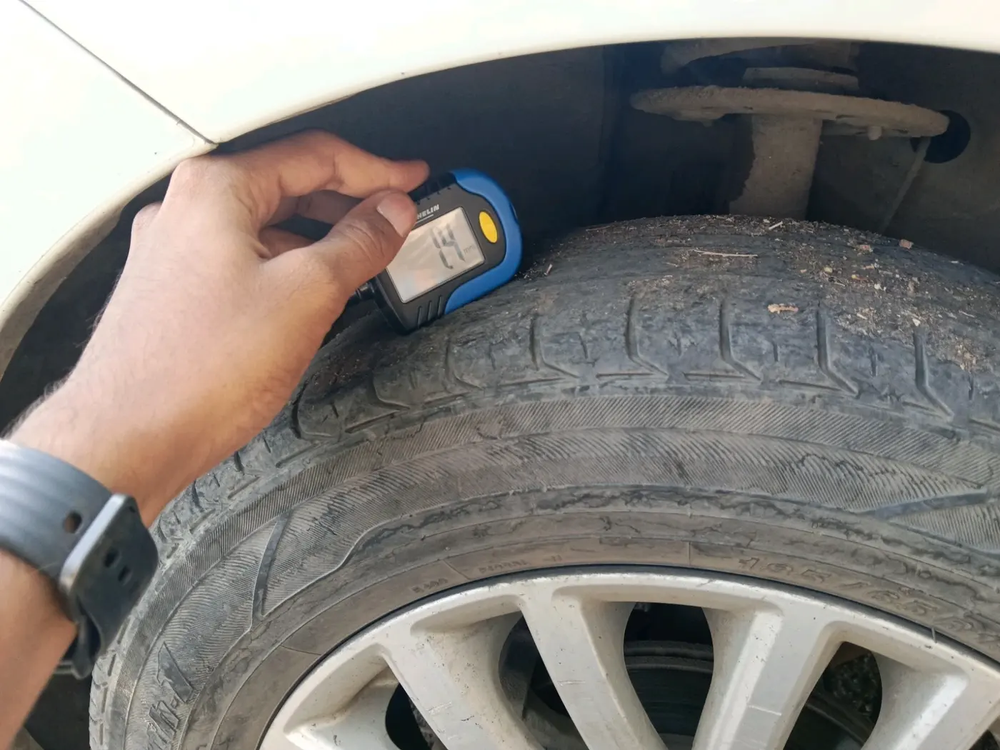 2019 Maruti Dzire ZDI AMT, Diesel, Automatic, 1,14,865 km, tyre