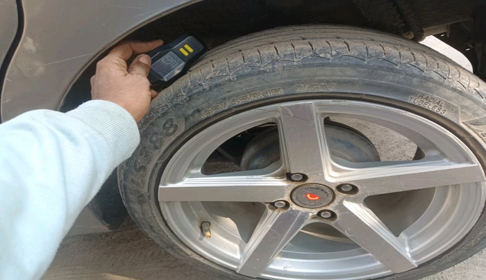 2018 Maruti Celerio VXI CNG, Petrol, Manual, 73,620 km, tyre