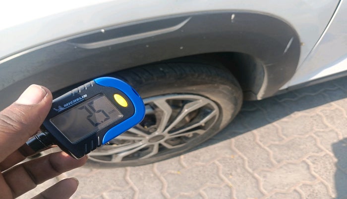 2021 Nissan MAGNITE XE, Petrol, Manual, 48,852 km, tyre