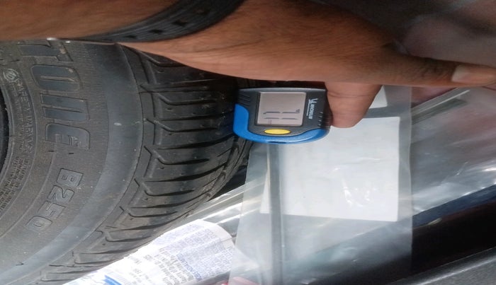 2016 Hyundai Verna 1.6 VTVT SX, Petrol, Manual, 1,01,456 km, tyre