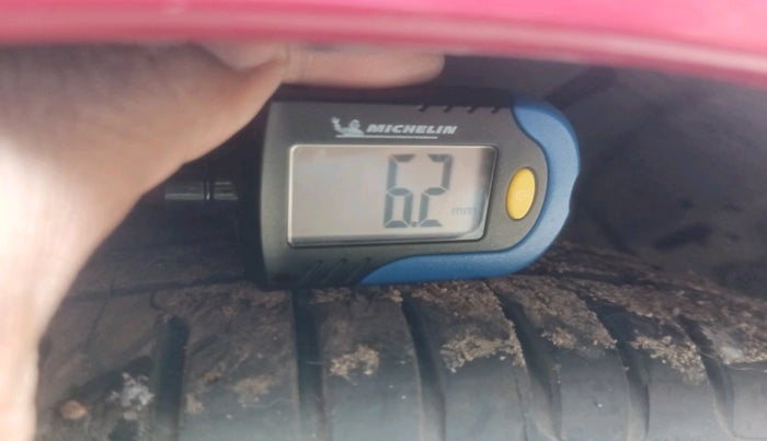 2016 Hyundai Verna 1.6 VTVT SX, Petrol, Manual, 1,01,456 km, tyre