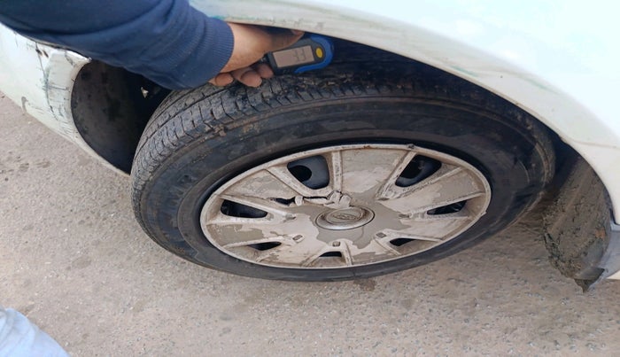 2012 Ford Classic CLXI 1.4 DIESEL, Diesel, Manual, 2,07,867 km, tyre