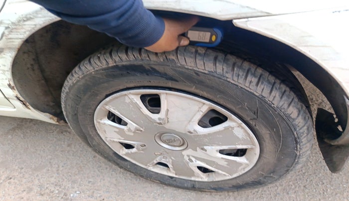 2012 Ford Classic CLXI 1.4 DIESEL, Diesel, Manual, 2,07,867 km, tyre