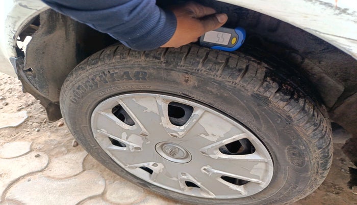 2012 Ford Classic CLXI 1.4 DIESEL, Diesel, Manual, 2,07,867 km, tyre