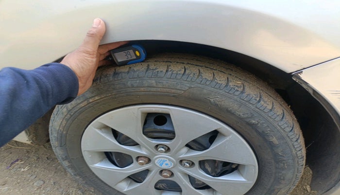 2014 Hyundai Xcent S 1.1 CRDI, Diesel, Manual, 98,991 km, tyre