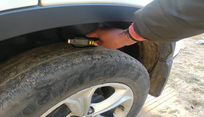 2019 Tata Harrier XZ 2.0L, Diesel, Manual, 78,846 km, tyre