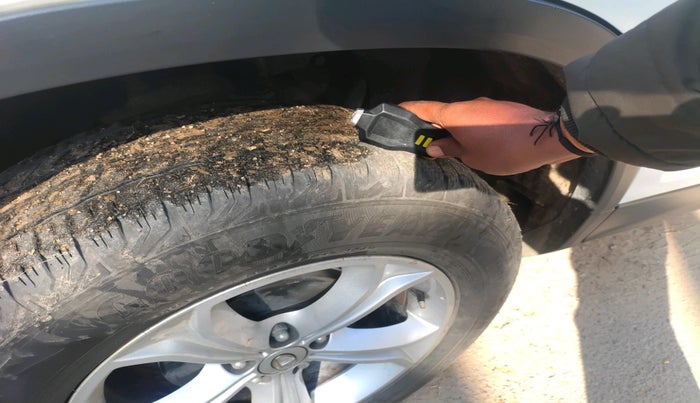 2019 Tata Harrier XZ 2.0L, Diesel, Manual, 78,846 km, tyre